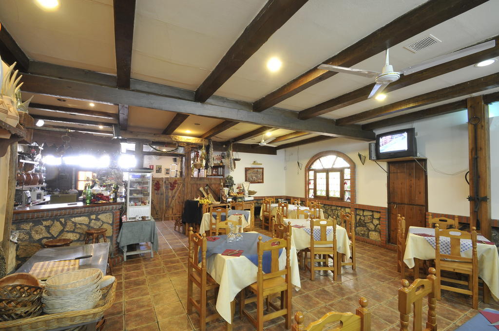 Hospedaje Rural Casa Parri Poveda de la Sierra Exterior photo